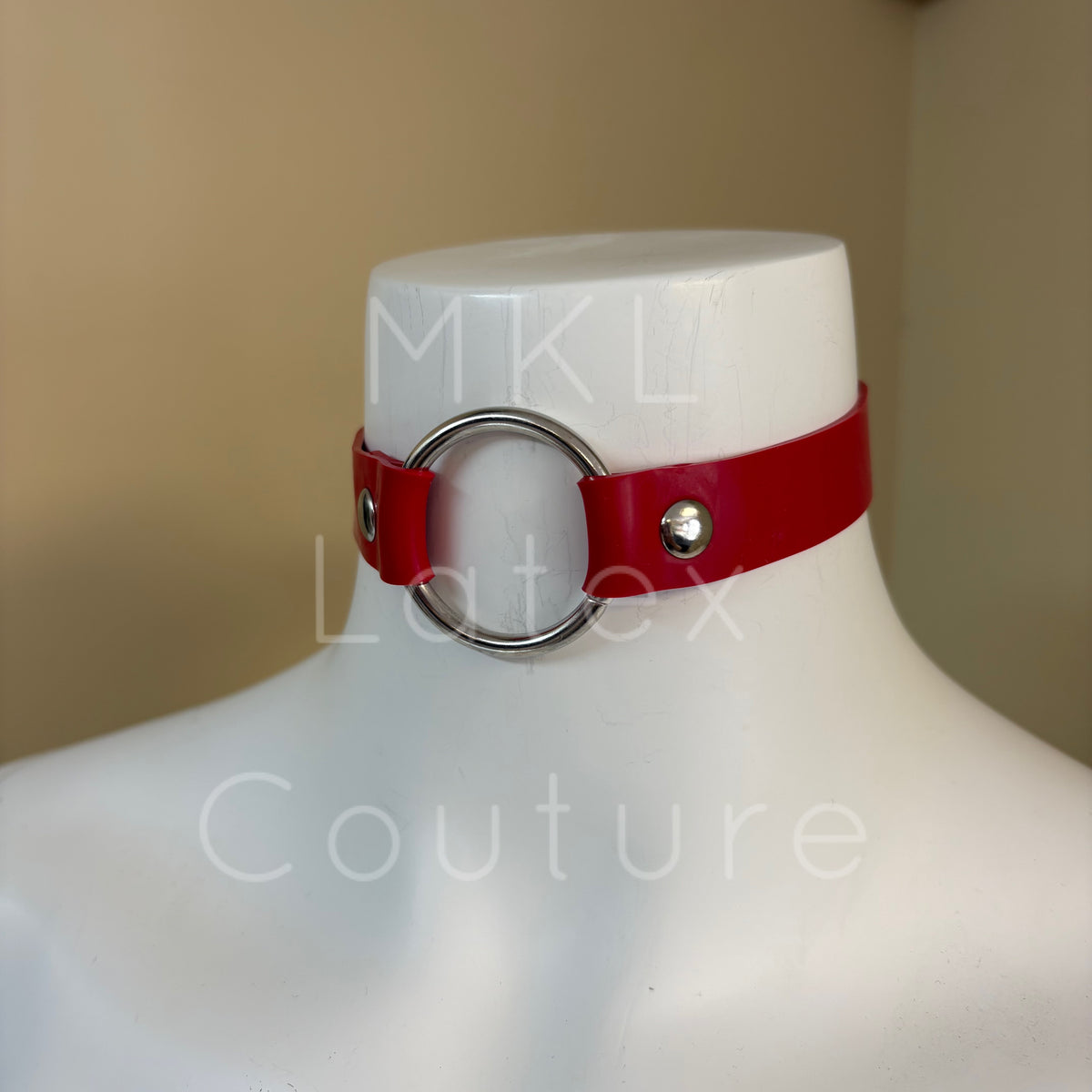 Red Latex metal ring choker with studs, buckle and eyelets