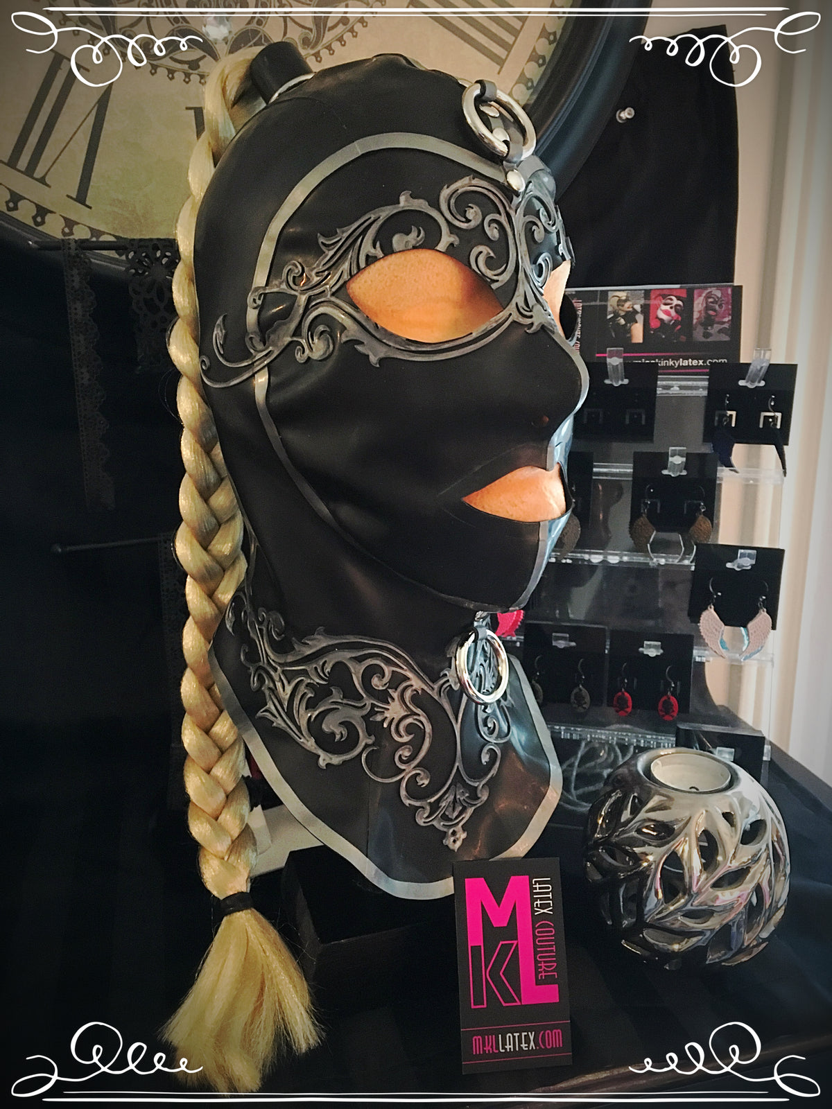 Dutchess Latex Hood
