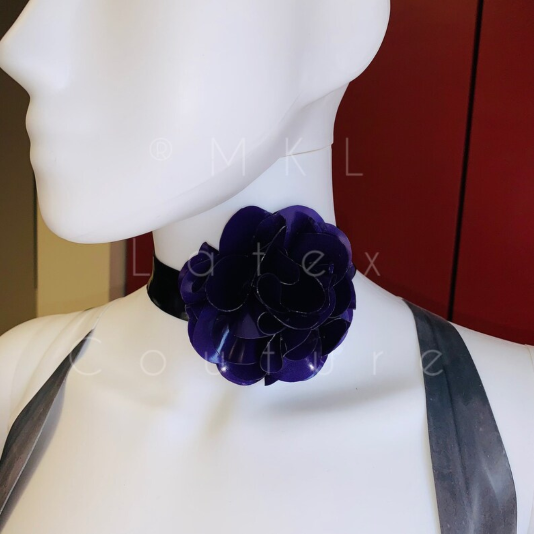 Flower Latex Choker