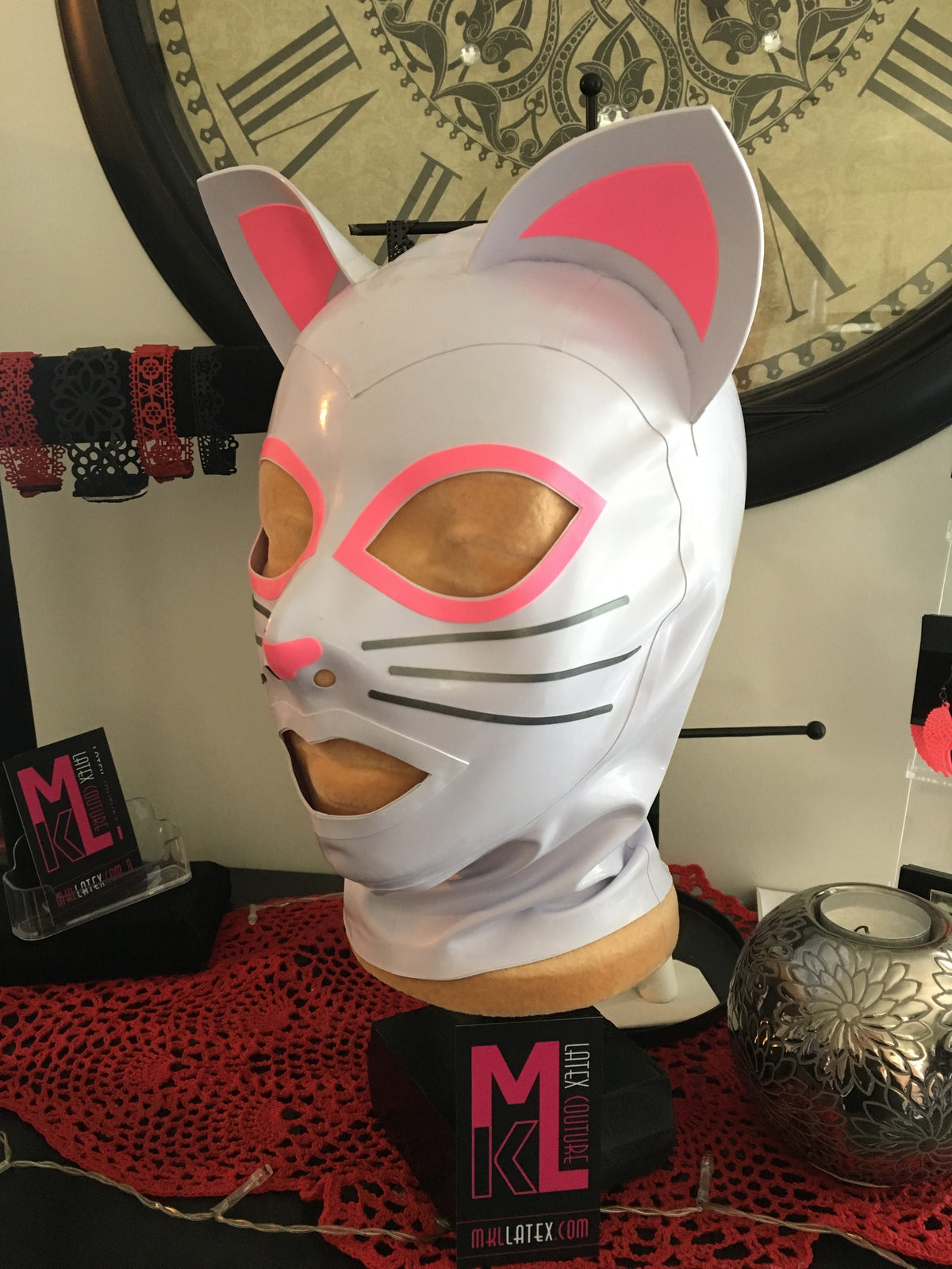Kitty Latex Hood