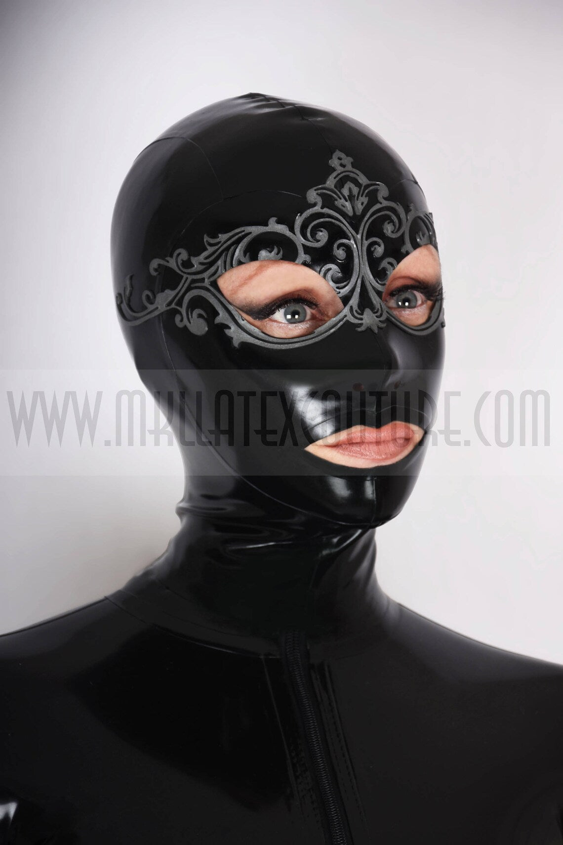Opera Latex Hood