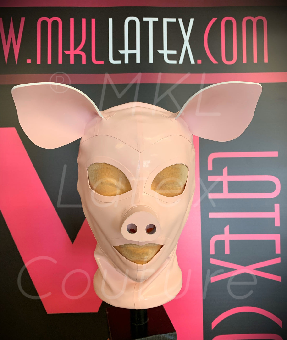 Piggy Latex Hood