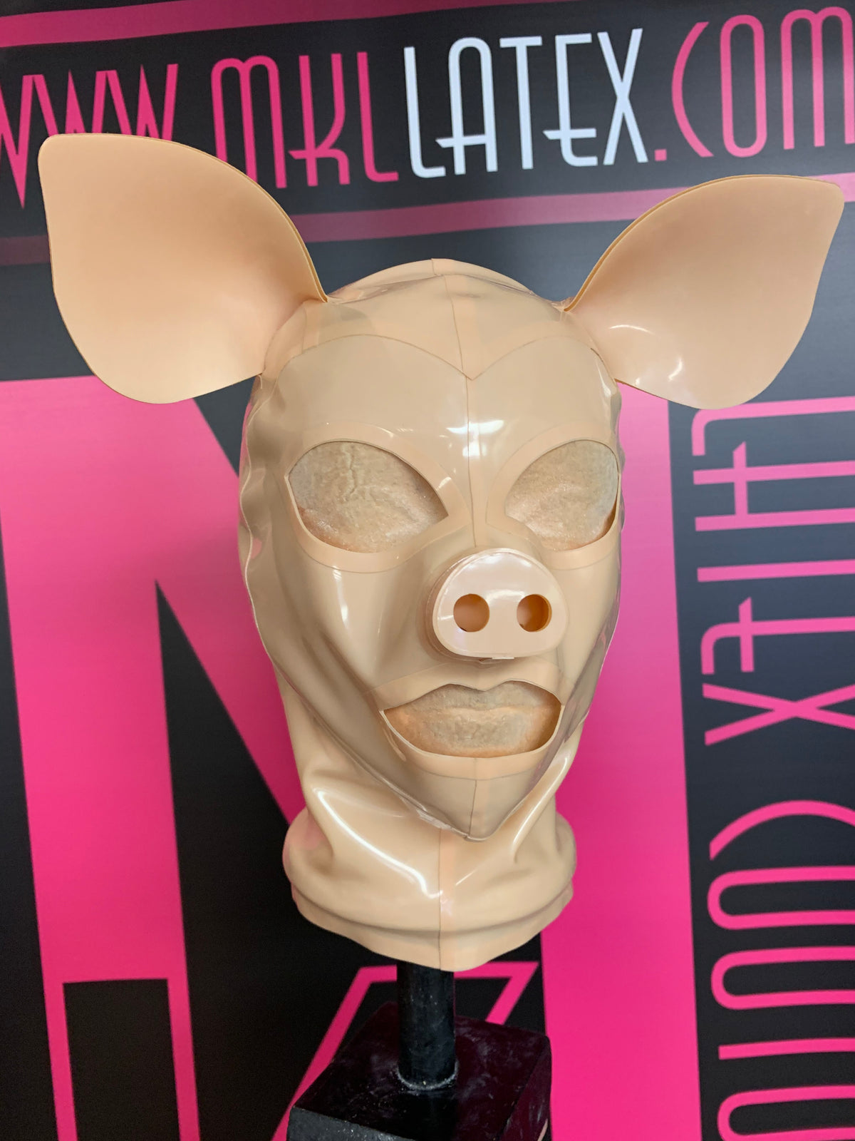 Piggy Latex Hood
