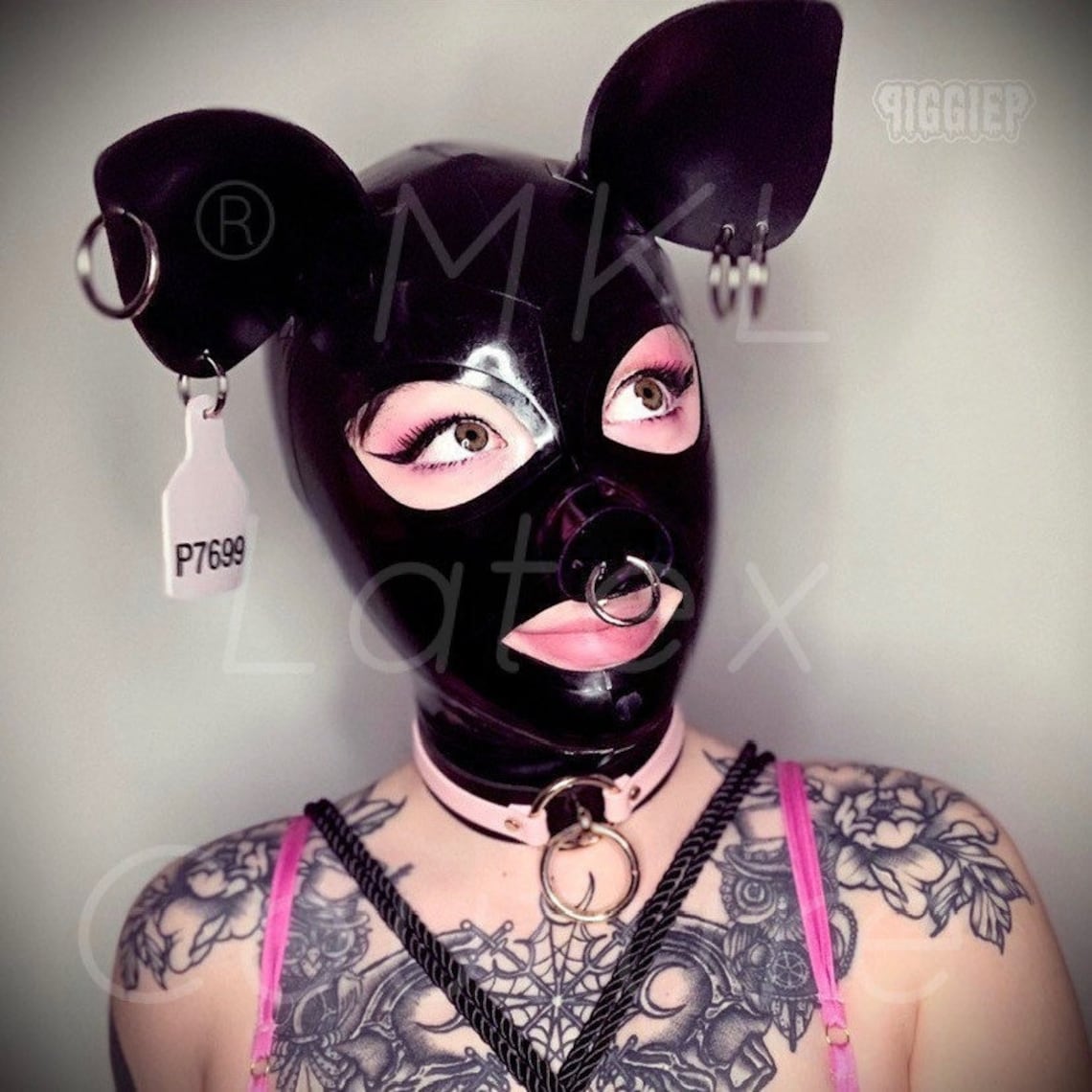 Piggy Latex Hood