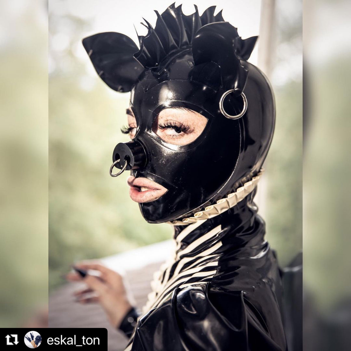 Wild Boar Latex Hood model eskal_ton