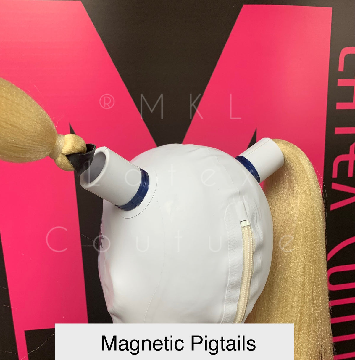 magnetic pigtails hood